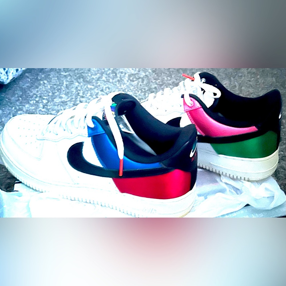 Nike Air Force 1  07 LV8 Multi Color